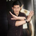 Iko Uwais Saat Jumpa Pers Film 'The Raid 2: Berandal'